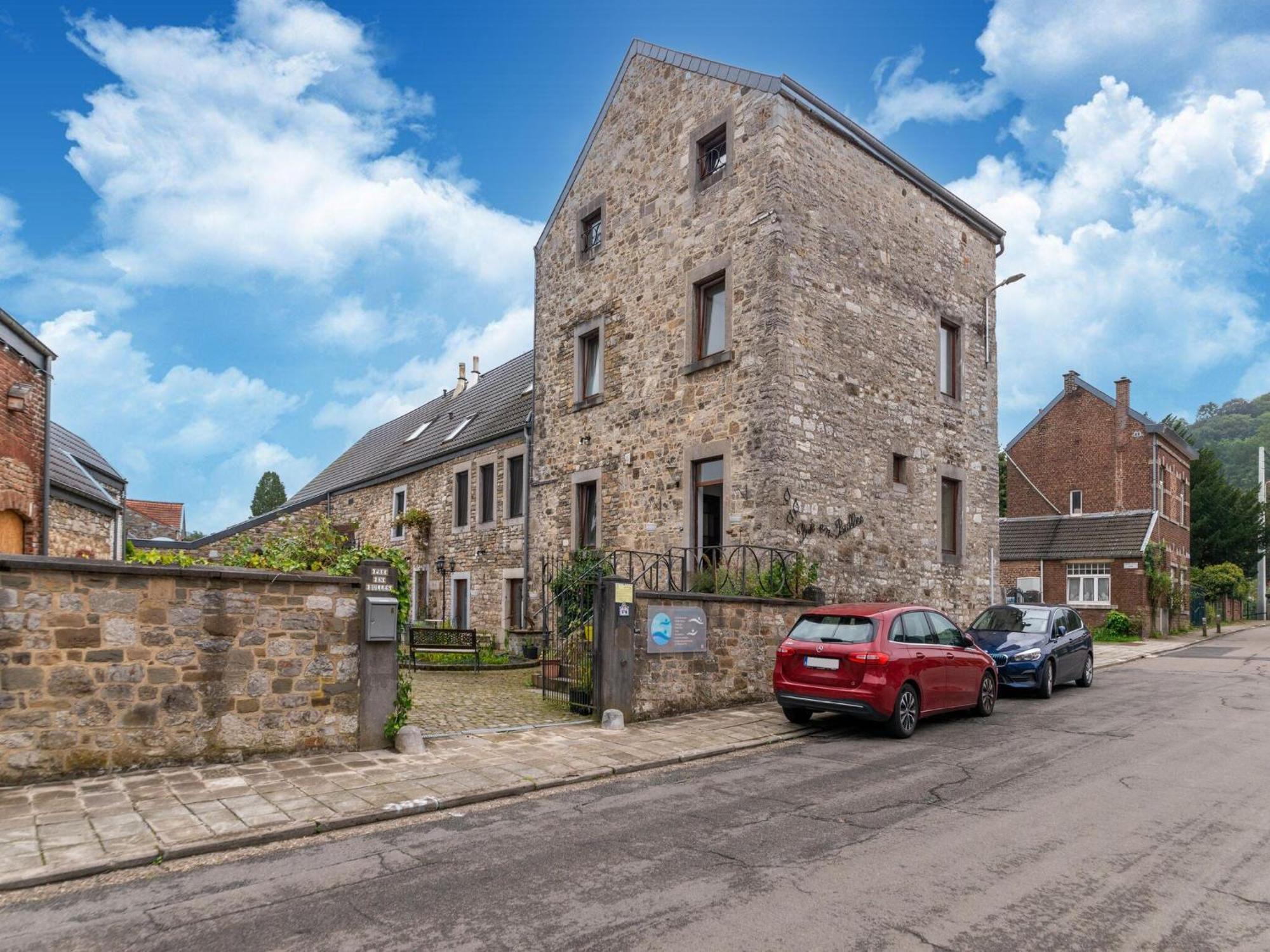 Stunning Home For 5 Adults With Indoor Pool Esneux Eksteriør bilde